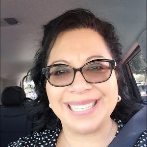 Meet your Posher, Veronica